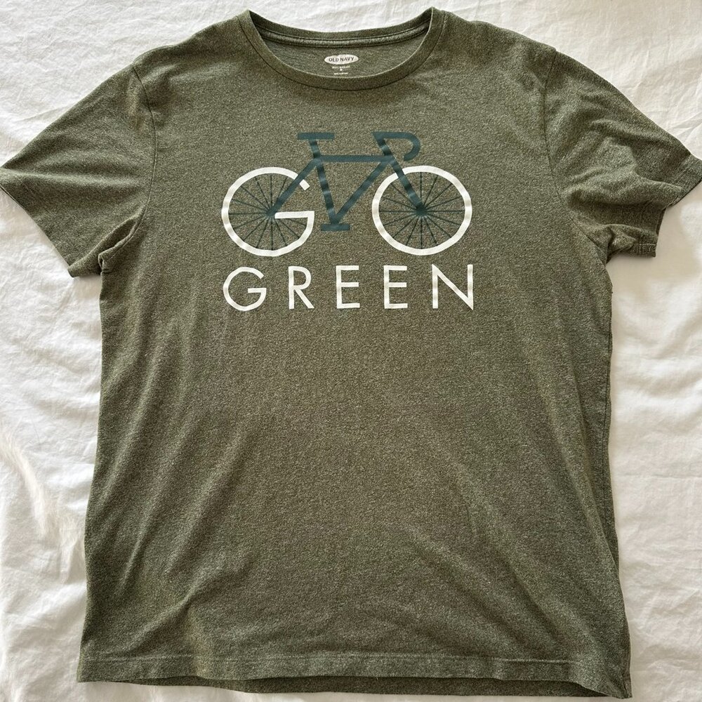 Old Navy M Graphic Tee